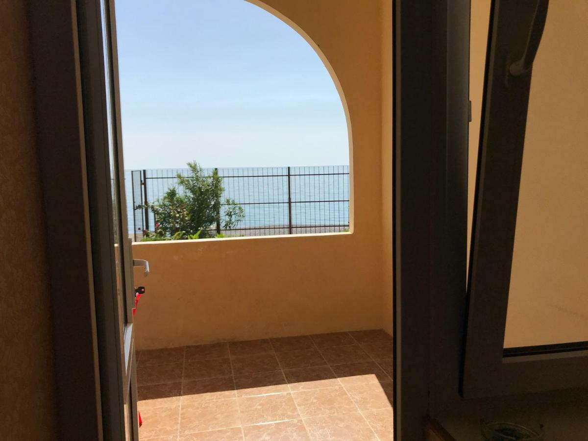 Davel Gagra Exterior foto